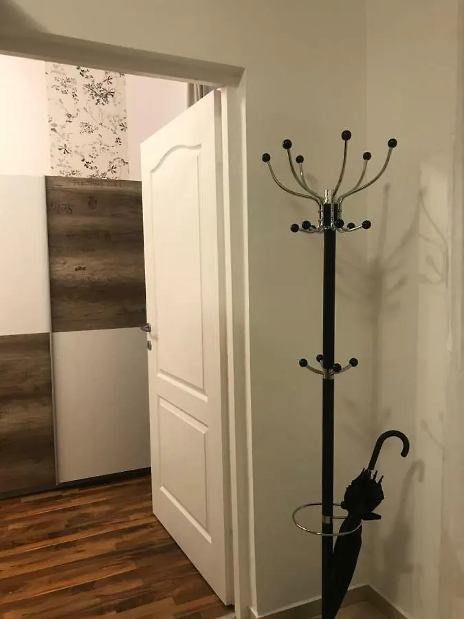 Max Winter Platz Ferienwohnung Vienne 0*,